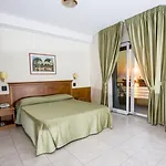 Grand Victoria Hotel 4*