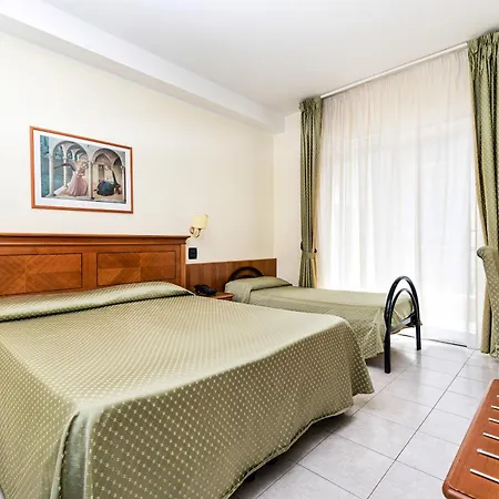 Grand Victoria Hotel