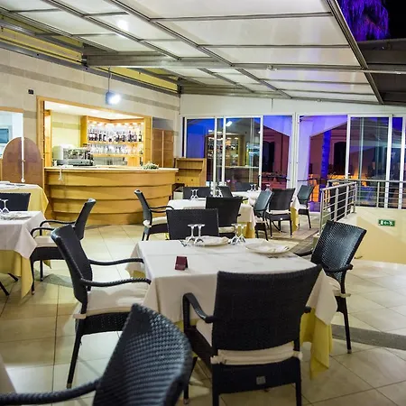 Hotel Grand Victoria 4*