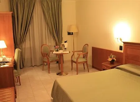 Grand Victoria Hotel