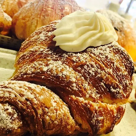 Grand Victoria Hotel