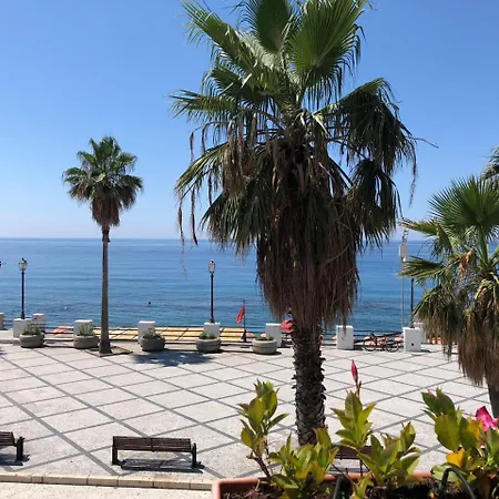 Hotel Grand Victoria