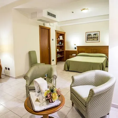 Hotel Grand Victoria