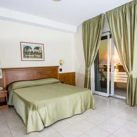Grand Victoria Hotel