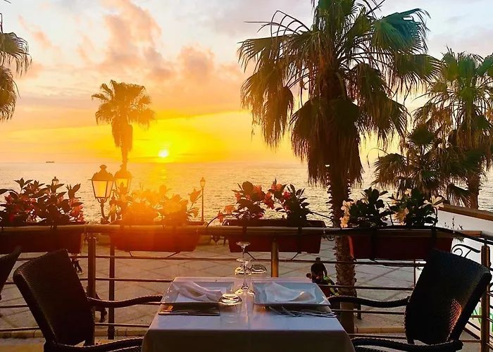 Hotel Grand Victoria