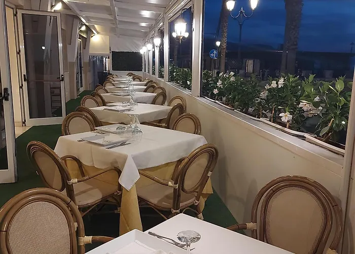 Grand Victoria Hotel