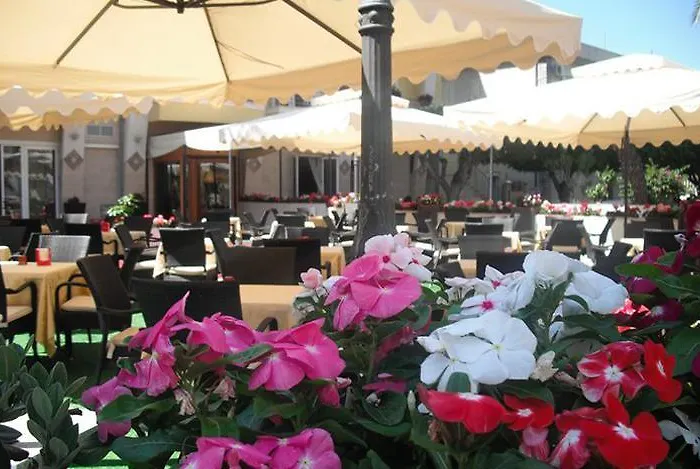 Hotel Grand Victoria 4*